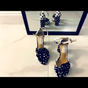 Cutest Gianni Bini  Polka dots heels 😍